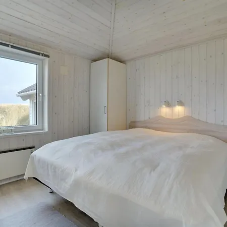 Nyssa - 350m From The Sea By Interhome * Lakolk