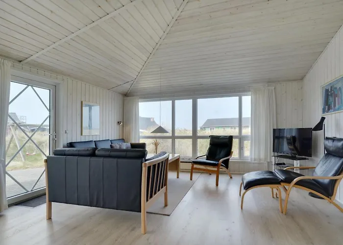 Nyssa - 350m From The Sea By Interhome *