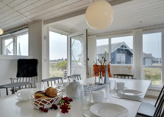 Nyssa - 350m From The Sea By Interhome