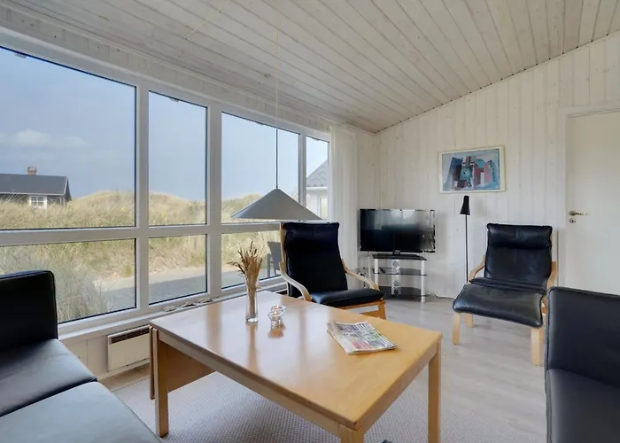 Semesterbostad Nyssa - 350m From The Sea By Interhome