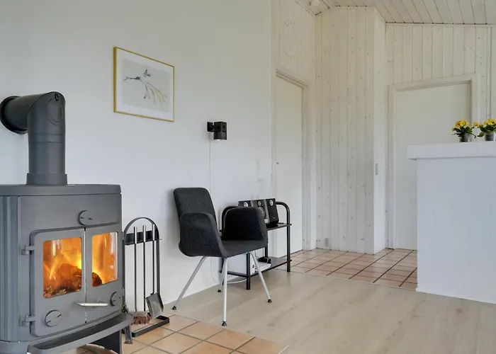 Nyssa - 350m From The Sea By Interhome * Lakolk