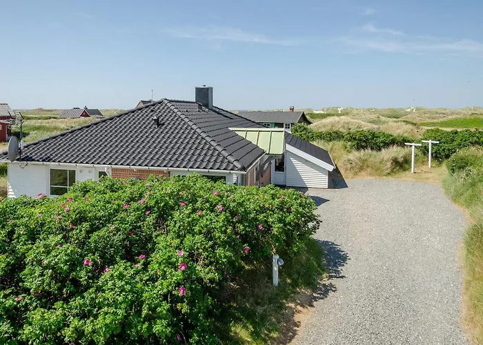 Nyssa - 350m From The Sea By Interhome